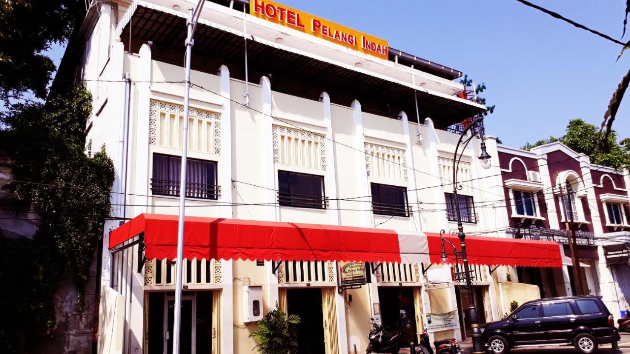 珀朗吉印达酒店 三宝垄 外观 照片